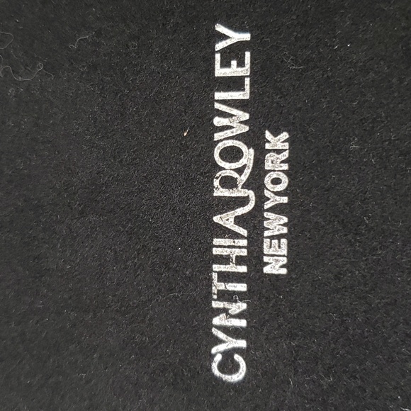 Cynthia Rowley Thank you glass jewelry case - Picture 9 of 10